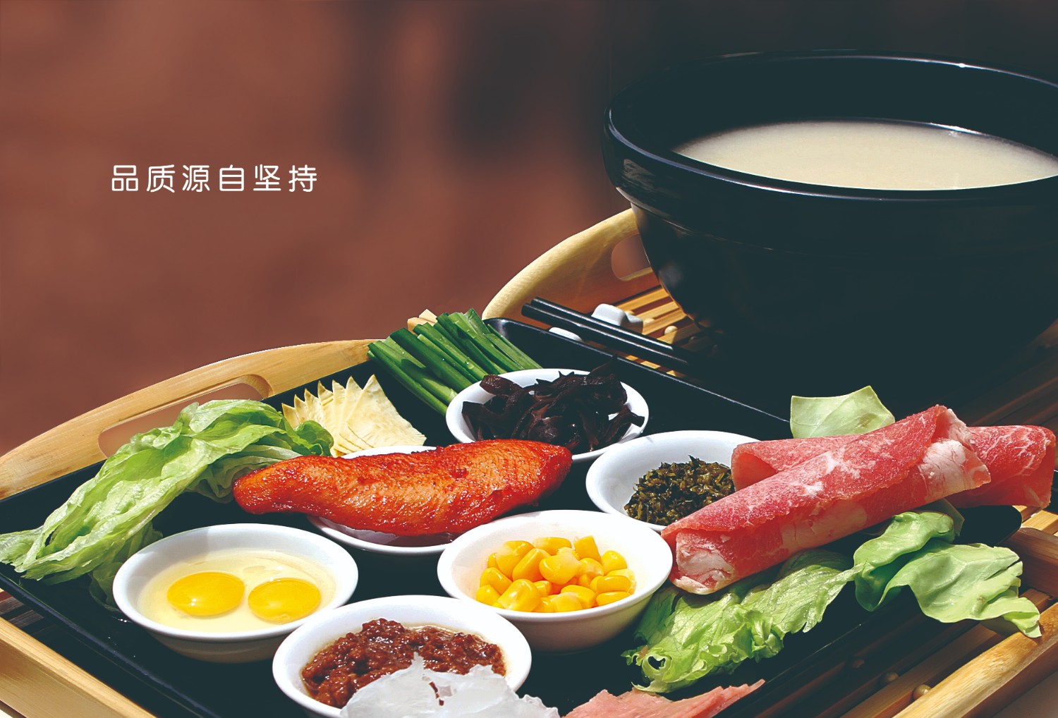 上手快，一个投资小，好操作的美食餐厅！米线加盟好项目，状元米线全国合作热线：400-967-2208，状元米线始创于2005年，主要以运营云南风情的过桥米线及各种地方特色小吃为主的全国连锁餐饮企业